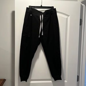 FIGS black Zamora Jogger scrub bottoms